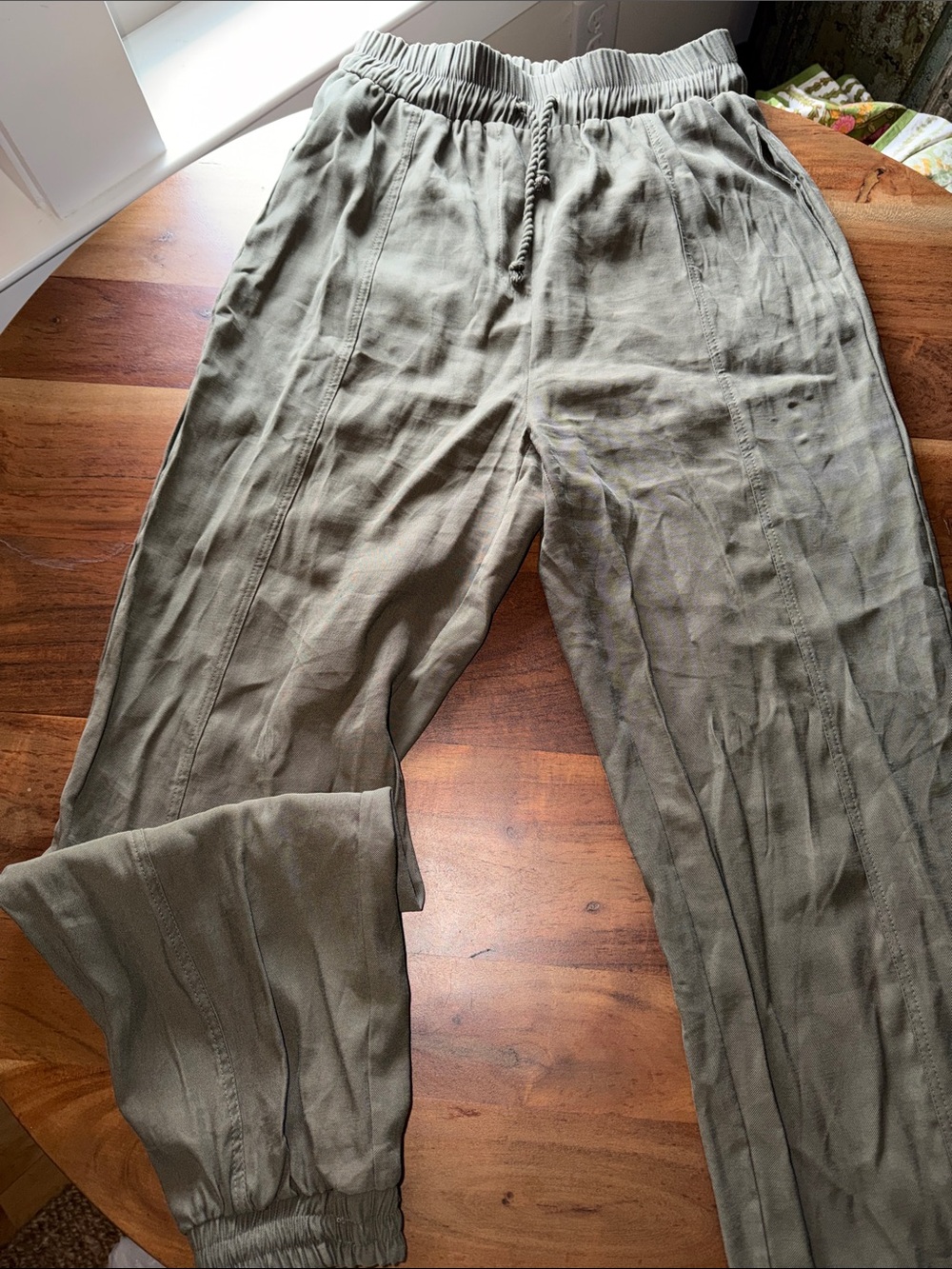 glam Olive Green Women's Drawstring Jogger Pants